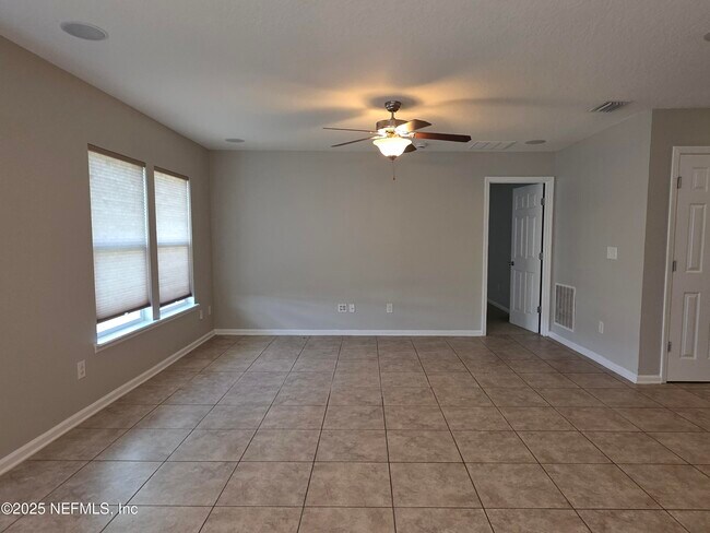Building Photo - 6553 Winding Greens Dr