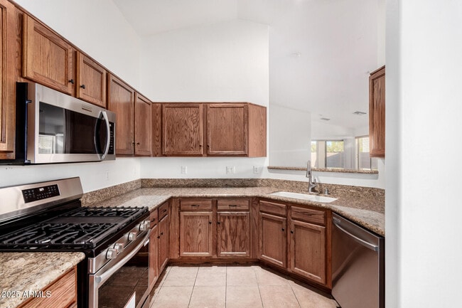 Building Photo - 15448 W Yucatan Dr