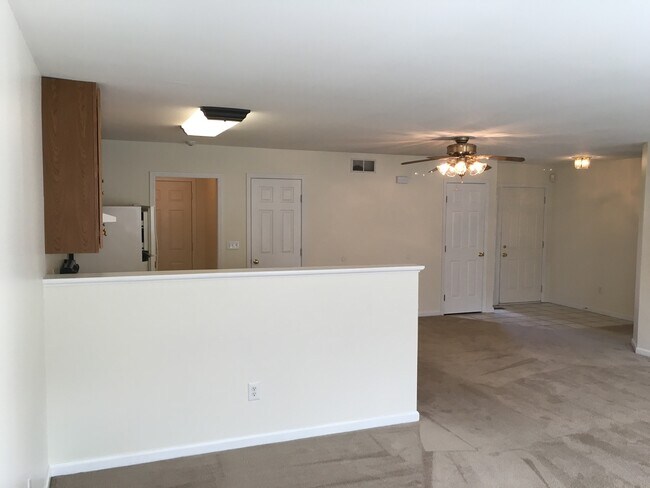 Building Photo - MFI Single Family, Heather Road