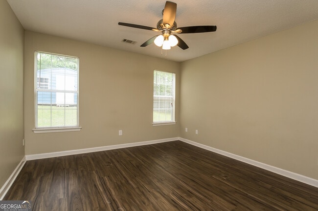 Building Photo - 1476 Cain Ct