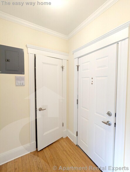 Building Photo - 24 Chauncy St