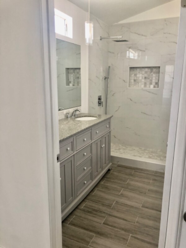 Building Photo - 12017 Glenheather Dr