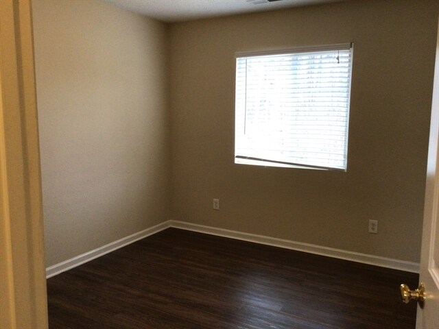 Building Photo - 3744 Foxton Dr