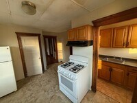 Building Photo - 139 Franklin St