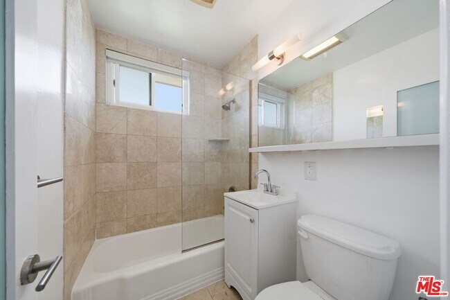 Building Photo - 510 Pacific Ave