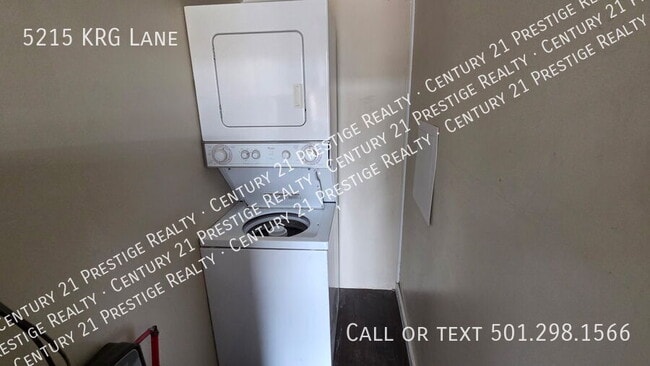 Building Photo - 5215 Krg Ln