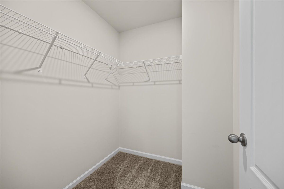 Building Photo - 149 Wilbur Lake Dr