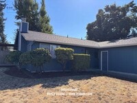 Building Photo - 412 49th State Loop