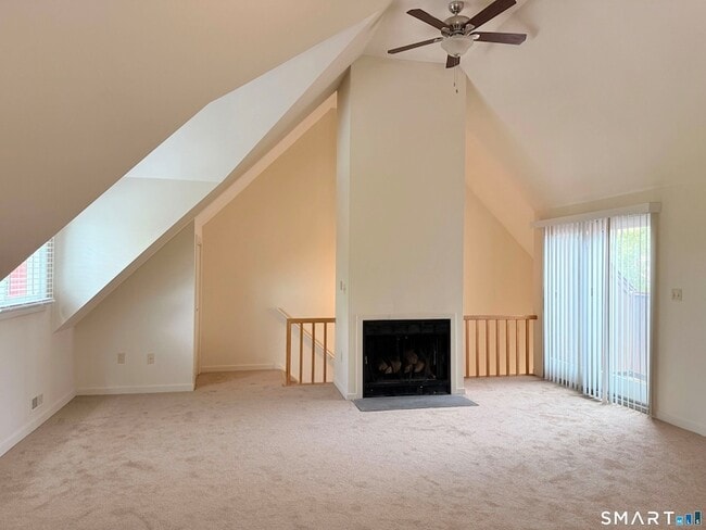 Building Photo - 132 Montoya Dr