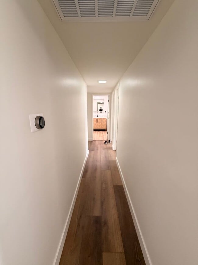 Building Photo - Beautiful 4 Bedroom Cypress House For Rent-Completely Remodeled!