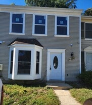 Building Photo - 14826 London Ln