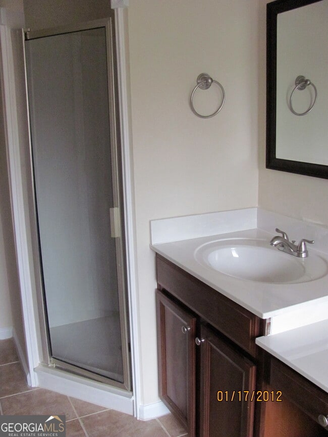 Building Photo - 4 War Admiral Ln