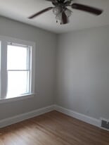 Building Photo - 2151 Lewis Dr