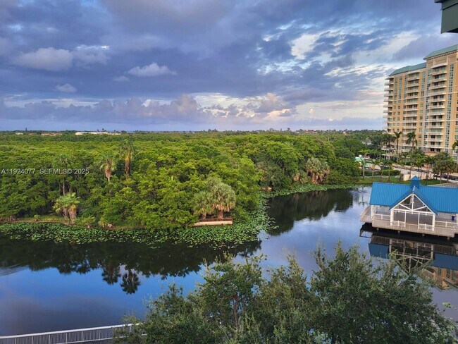 Building Photo - 350 N Federal Hwy