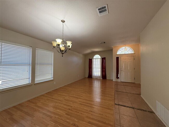 Building Photo - 17525 Tobermory Dr