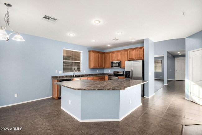 Building Photo - 7842 W Andrea Dr