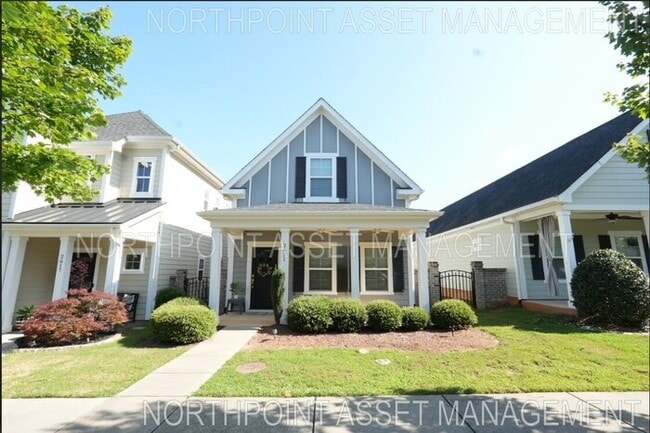 Primary Photo - Charming 3-Bed, 3.5-Bath Home in a Peacefu...