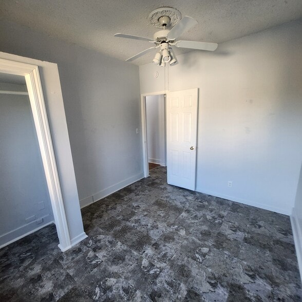Building Photo - 468 Beaumont St