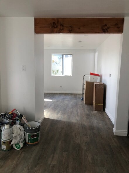 Dining room - 205 7th Ave