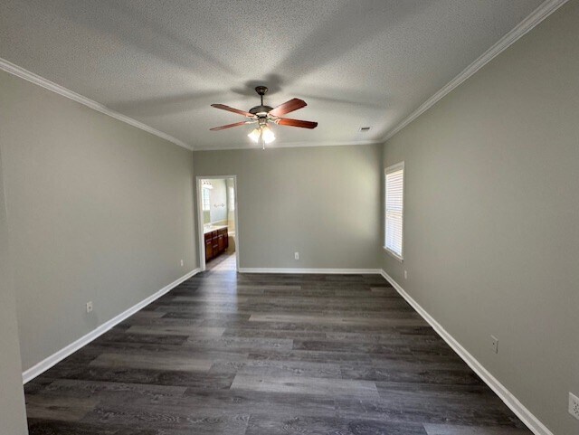 Building Photo - 9037 Carriage Creek Rd