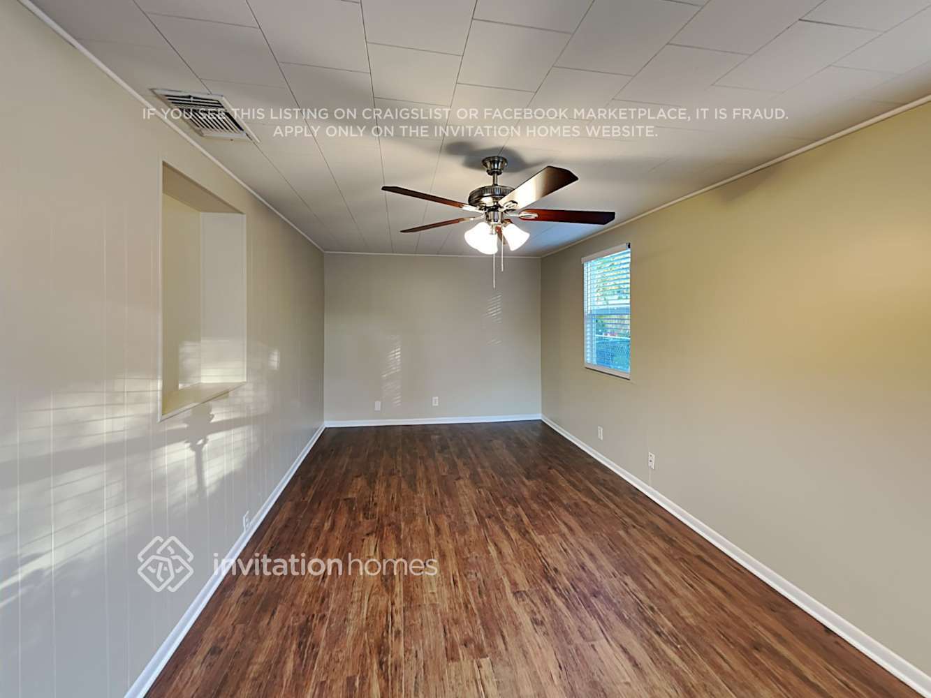 Building Photo - 3913 Mesa Ave