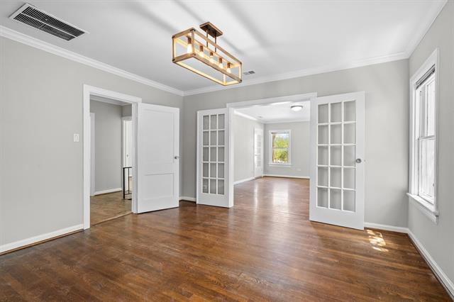 Building Photo - 6131 Reiger Ave