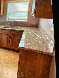 Building Photo - 2725 Mimosa St