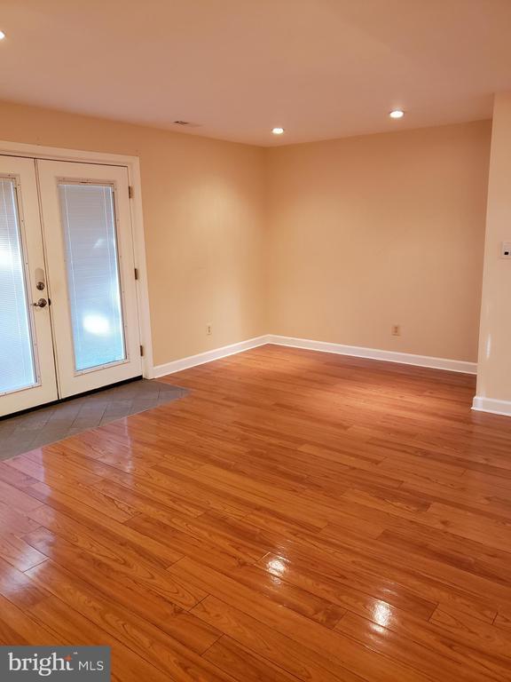 Building Photo - 113 Remington Cir