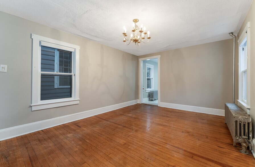 Building Photo - 22 Park Ave