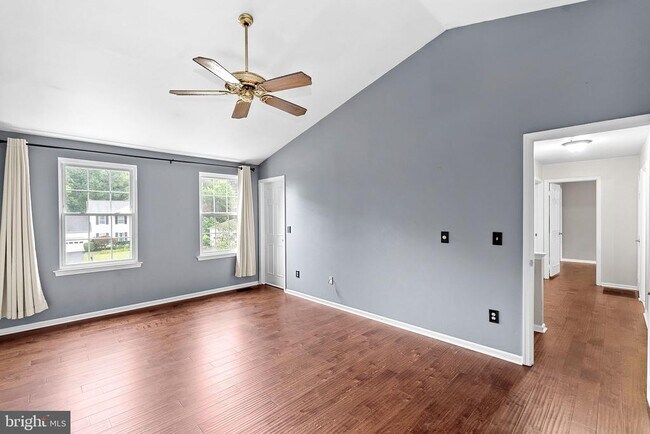 Building Photo - 6 S Lowery Ct
