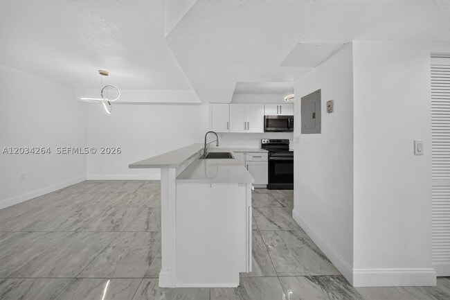 Building Photo - 8540 SW 212th St