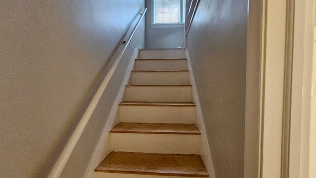 Building Photo - 3713 Gratiot Ave