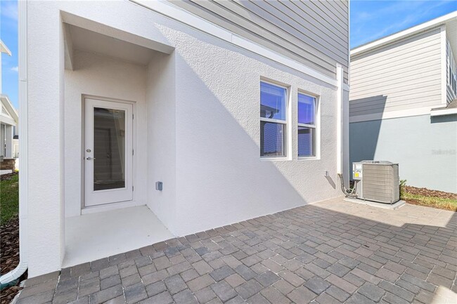 Building Photo - 6008 Zen Wy