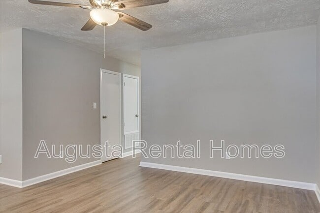 Building Photo - 3405 Princess Ct