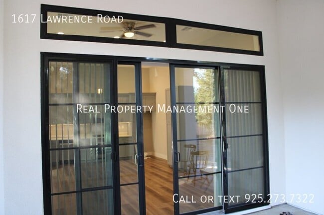 Building Photo - 1617 Lawrence Rd