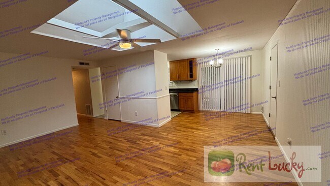 Building Photo - Charming Renovated Home on Quiet Cul-de-Sac