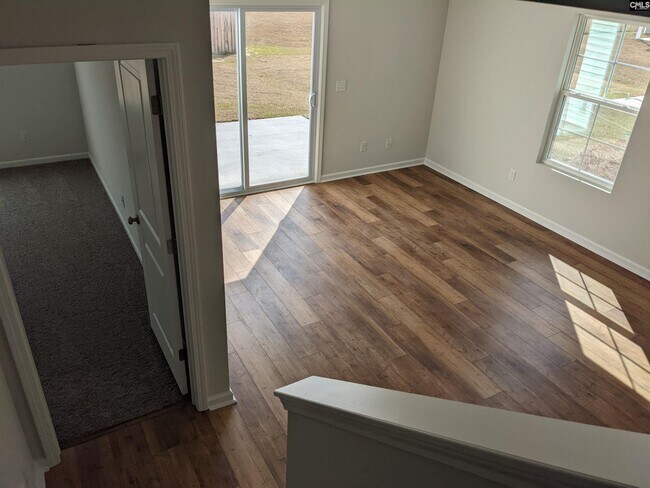 Building Photo - 531 Moresby Wy