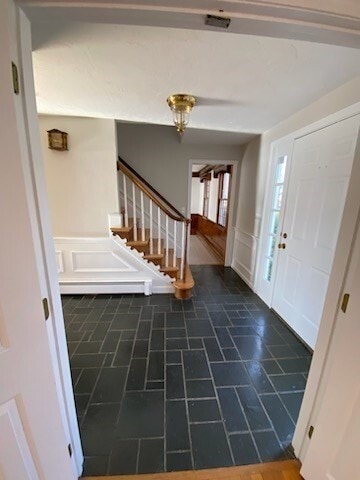 Building Photo - 13 Macneill Dr