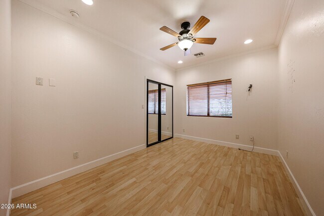 Building Photo - 6228 E Pershing Ave