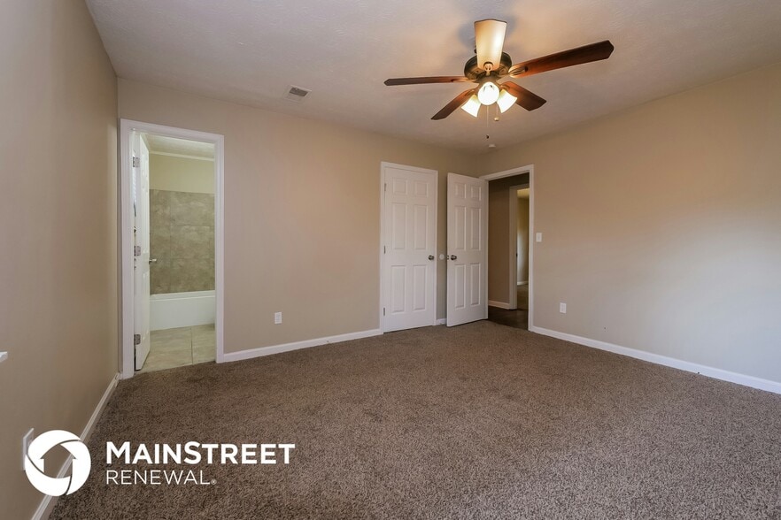 Building Photo - 8202 Winewood Ct