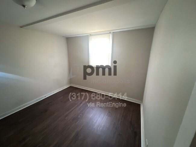 Building Photo - 2107 N Spencer Ave