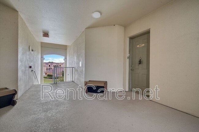 Building Photo - 817 Terrace Ridge Cir