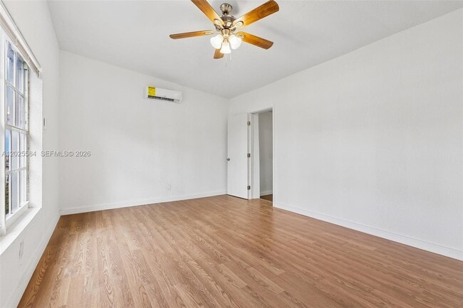 Building Photo - 1045 NW 115th St