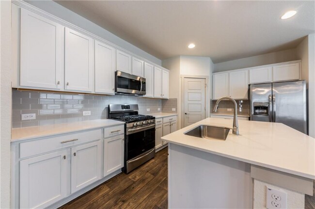 Building Photo - 4613 Oxgang Dr