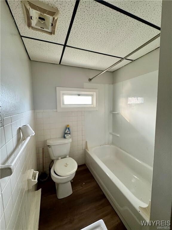 Building Photo - 341 Upper Front Ave