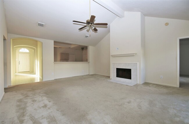 Building Photo - 8811 Norham Dr