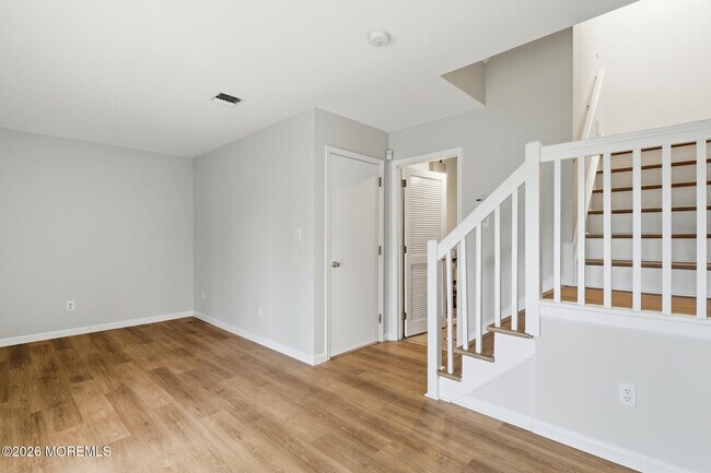 Building Photo - 1606 Alpine Trail