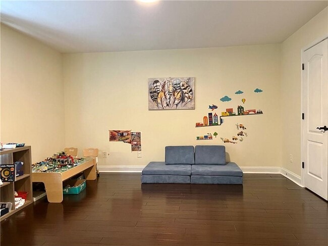 Building Photo - 440 Highgate Dr