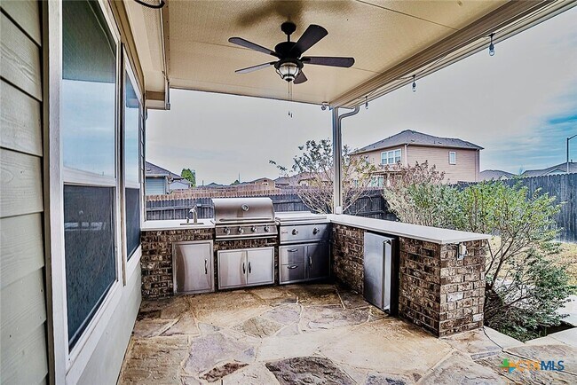 Building Photo - 688 Bridgestone Way