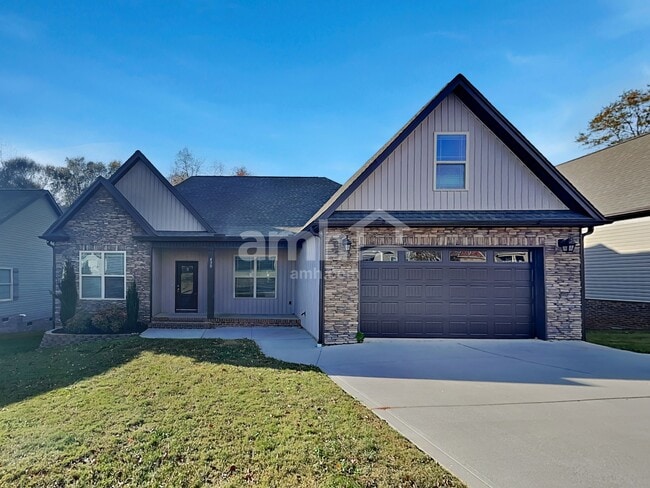 Building Photo - 430 Risen Star Dr